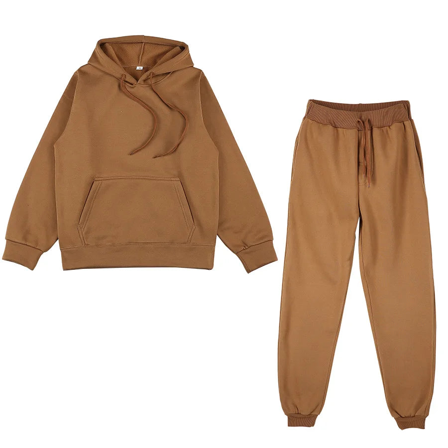 Elevate Your Workout with Our Stylish Women's Autumn Tracksuit - Cozy Hooded Pullover & Fleece Jogger Set